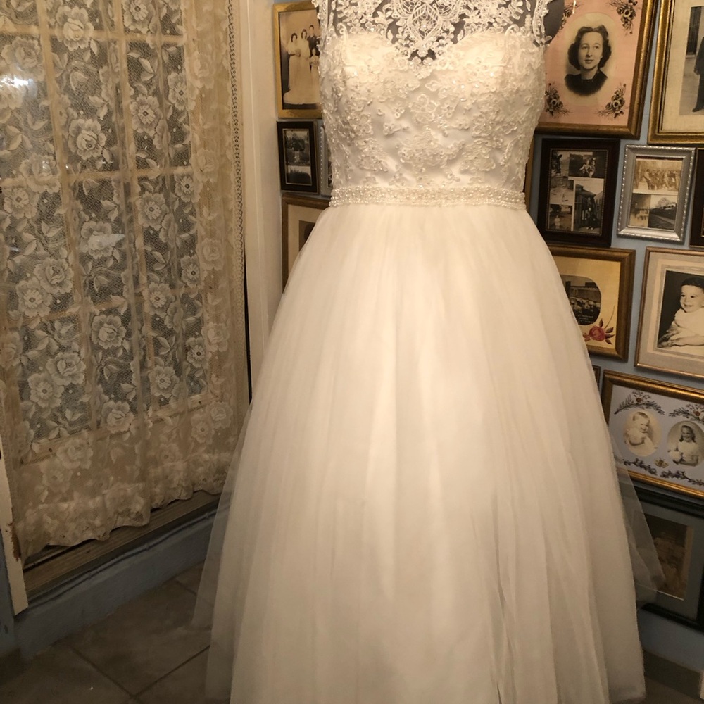 Charismatic Camille La Vie White Wedding Dress S 16 With Cover Jacket